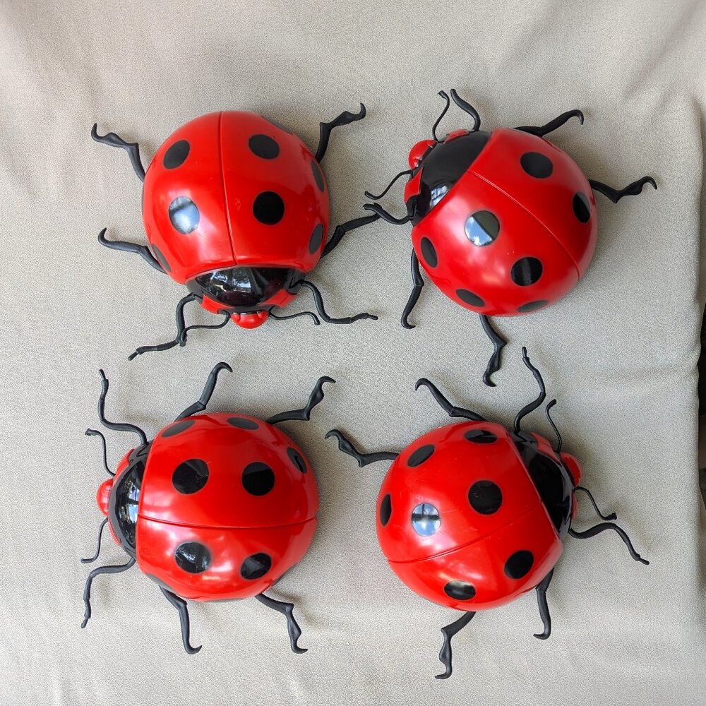 Lot of 4 plastic Ladybug  Wall Fence Garden Lawn Decor Art   Hardware included